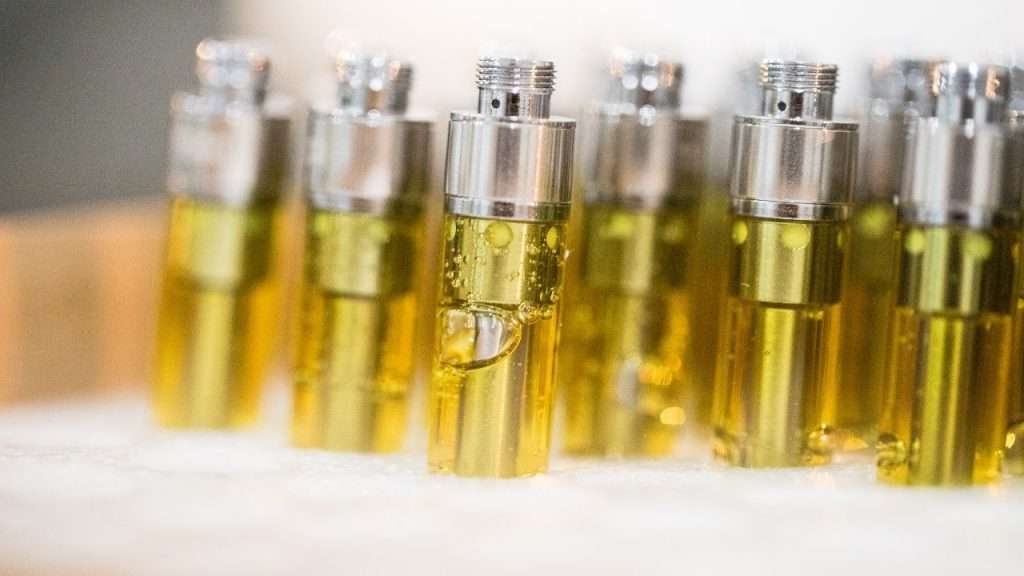 live resin cannabis resin cartridges resin vapes